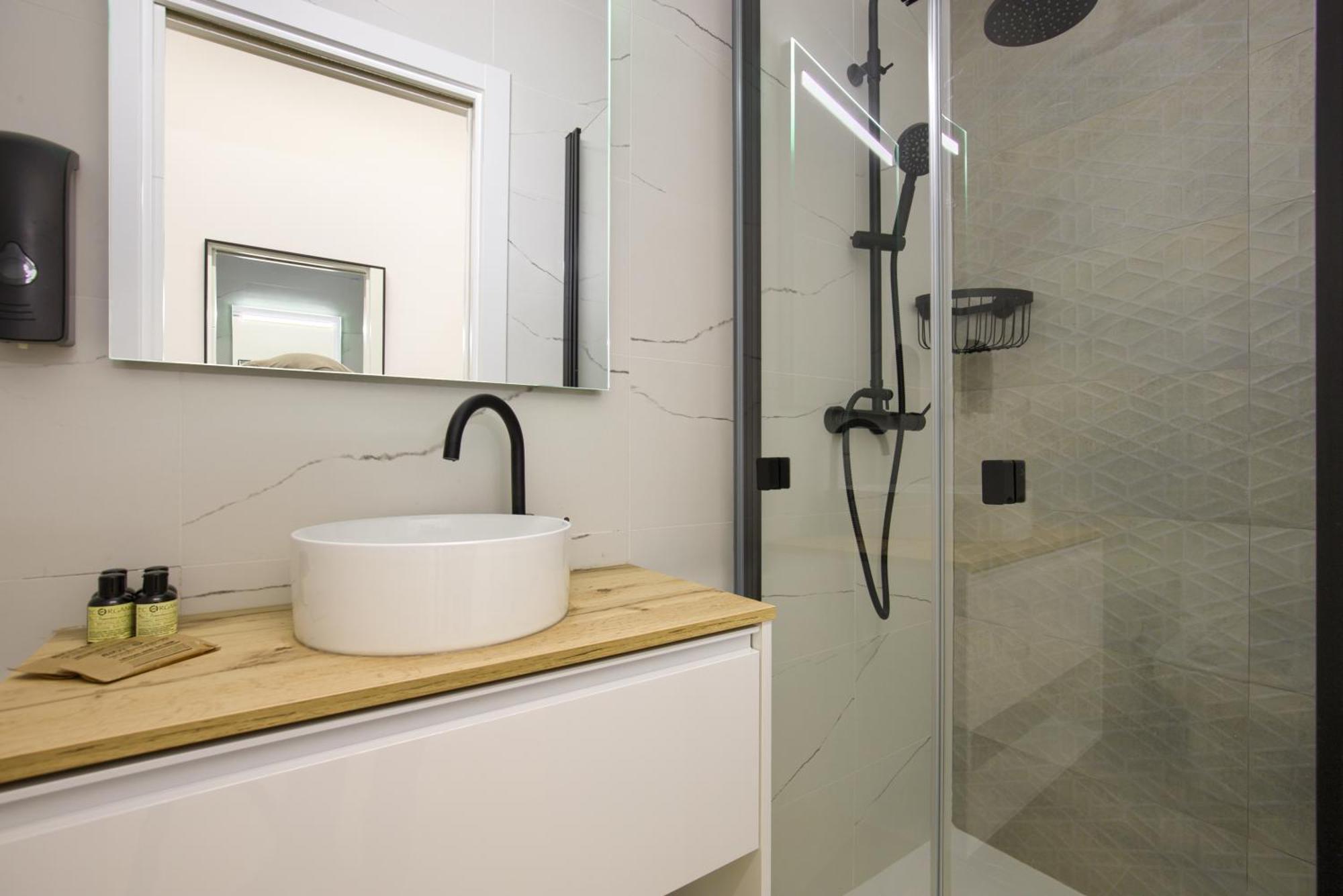 Dobo Madrid Numancia Apartment Exterior photo